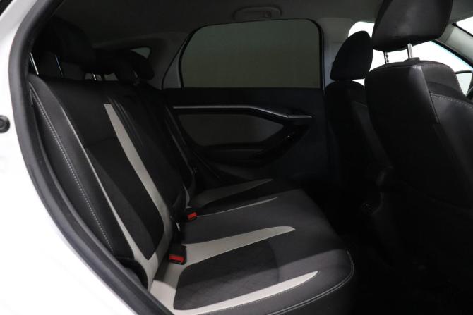 Lada (ВАЗ) Vesta I с пробегом 2019 года, цена 991 000 рублей, 121944 км, универсал, Автокод Объявления