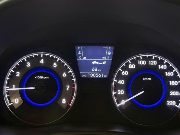 Hyundai Solaris I с пробегом 2011 года, цена 997 000 рублей, 130560 км, седан, Автокод Объявления