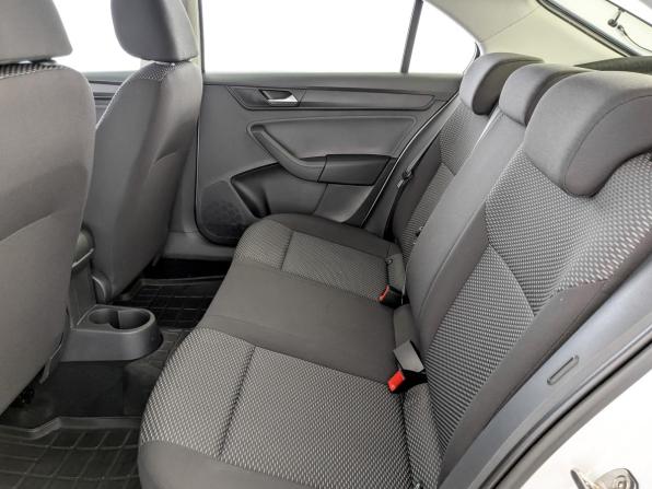 Volkswagen Polo VI с пробегом 2022 года, цена 1 715 000 рублей, 71527 км, лифтбек, Автокод Объявления