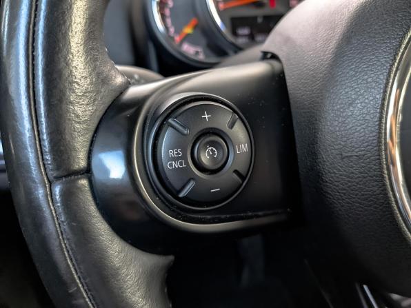 Mini Countryman II с пробегом 2018 года, цена 2 000 000 рублей, 105224 км, внедорожник, Автокод Объявления