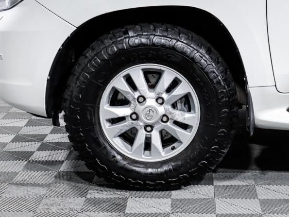 Toyota Land Cruiser 200 Series с пробегом 2007 года, цена 2 699 000 рублей, 249555 км, внедорожник, Автокод Объявления