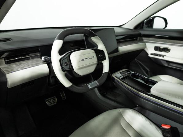 JETOUR DASHING I с пробегом 2023 года, цена 2 199 700 рублей, 29496 км, внедорожник, Автокод Объявления