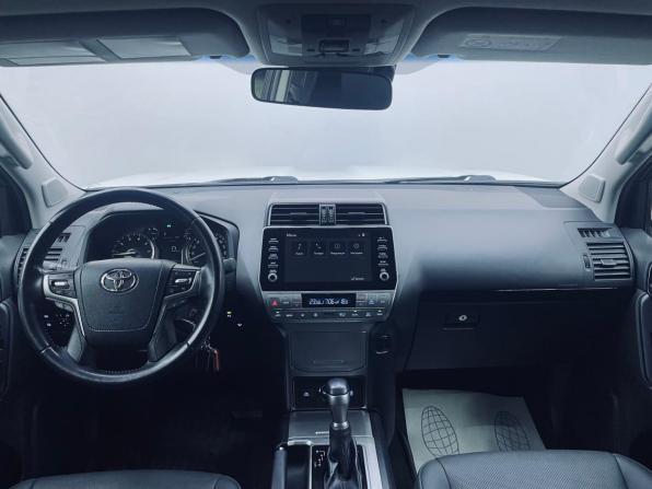 Toyota Land Cruiser Prado 150 Series Рестайлинг 3 с пробегом 2022 года, цена 5 650 000 рублей, 59085 км, внедорожник, Автокод Объявления