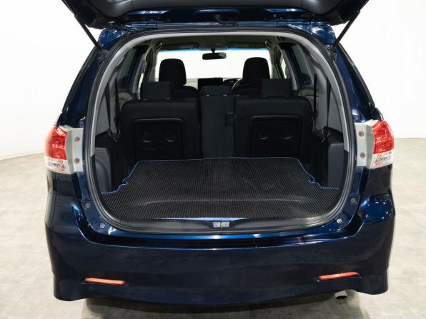 Toyota Wish II с пробегом 2010 года, цена 1 135 000 рублей, 218000 км, минивэн, Автокод Объявления