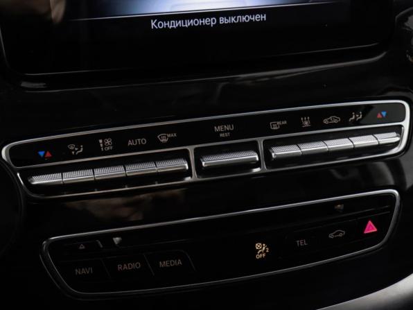 Mercedes-Benz V-Класс III (W447) Рестайлинг с пробегом 2020 года, цена 6 500 000 рублей, 169000 км, минивэн, Автокод Объявления