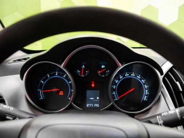 Chevrolet Cruze I Рестайлинг с пробегом 2013 года, цена 530 000 рублей, 277195 км, хэтчбек, Автокод Объявления