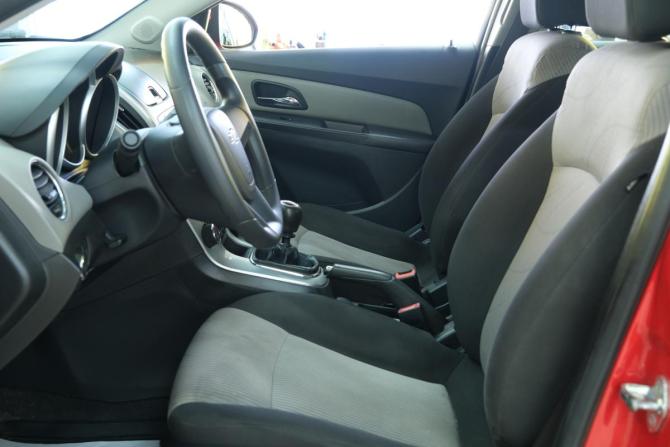 Chevrolet Cruze I Рестайлинг с пробегом 2013 года, цена 599 000 рублей, 108800 км, седан, Автокод Объявления