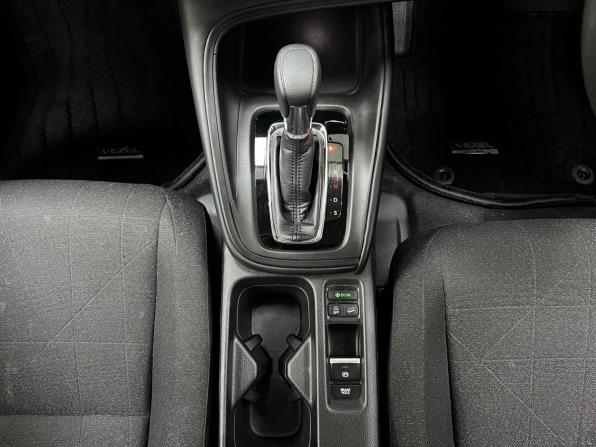 Honda Vezel II с пробегом 2021 года, цена 2 415 000 рублей, 55810 км, внедорожник, Автокод Объявления