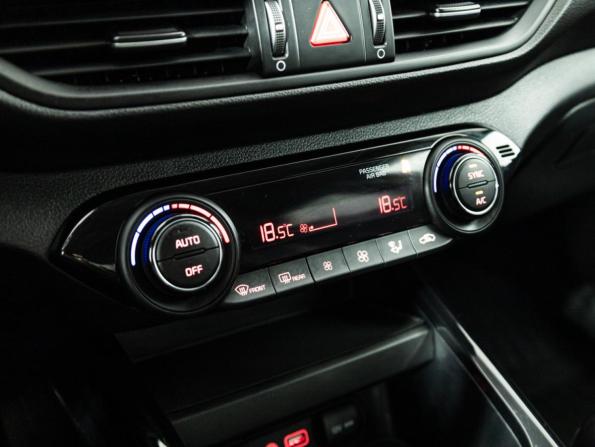 Kia Cerato IV с пробегом 2021 года, цена 1 675 000 рублей, 58679 км, седан, Автокод Объявления
