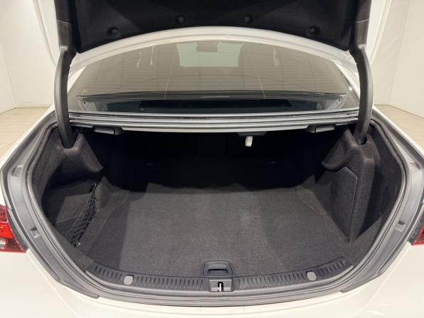 Mercedes-Benz E-Класс V (W213 S213 C238) Рестайлинг с пробегом 2022 года, цена 4 690 000 рублей, 95000 км, седан, Автокод Объявления