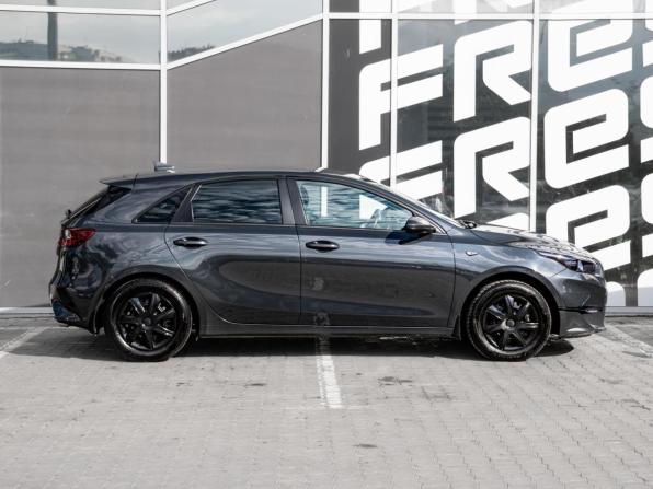 Kia Ceed III Рестайлинг с пробегом 2022 года, цена 1 965 000 рублей, 73711 км, хэтчбек, Автокод Объявления
