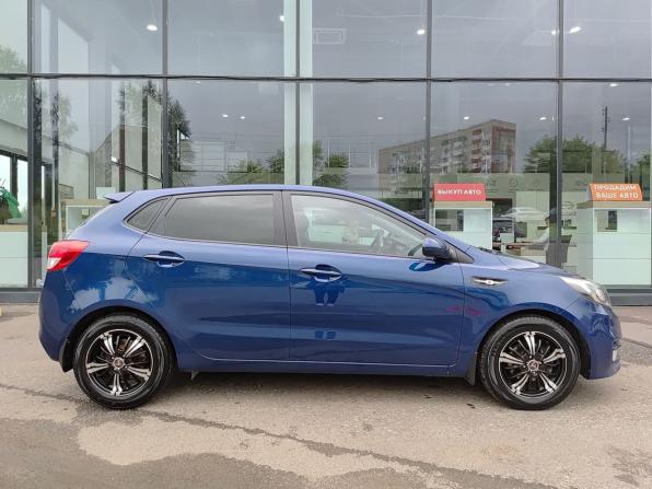 Kia Rio III Рестайлинг с пробегом 2015 года, цена 1 260 000 рублей, 60000 км, хэтчбек, Автокод Объявления