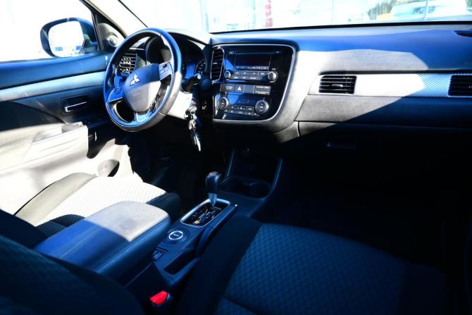 Mitsubishi Outlander III Рестайлинг 2 с пробегом 2015 года, цена 1 480 000 рублей, 187000 км, внедорожник, Автокод Объявления