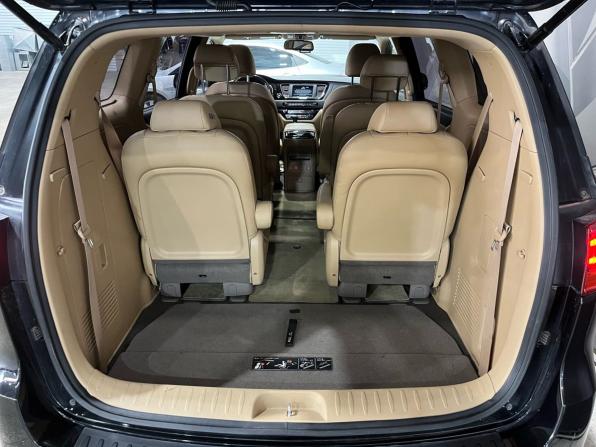 Kia Carnival III с пробегом 2019 года, цена 3 530 000 рублей, 92957 км, минивэн, Автокод Объявления