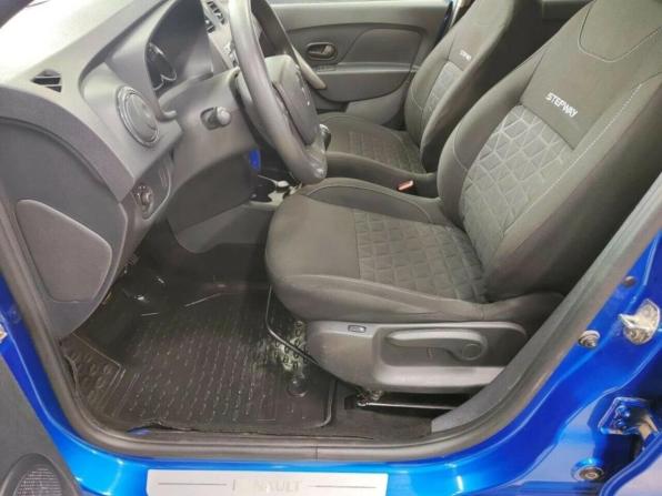 Renault Sandero II с пробегом 2017 года, цена 828 000 рублей, 158406 км, хэтчбек, Автокод Объявления