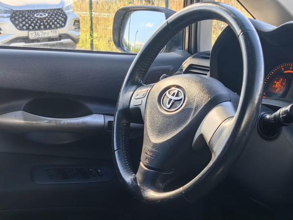 Toyota Auris I с пробегом 2007 года, цена 409 000 рублей, 312000 км, хэтчбек, Автокод Объявления