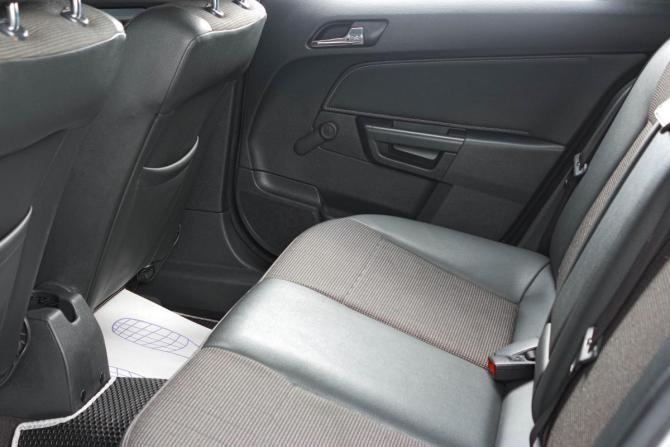 Opel Astra H Рестайлинг с пробегом 2011 года, цена 569 000 рублей, 269500 км, хэтчбек, Автокод Объявления
