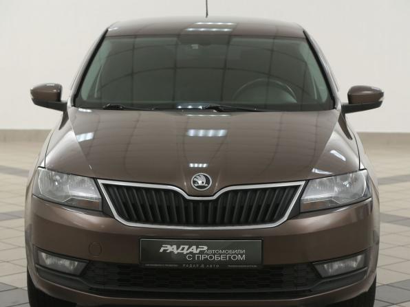 Skoda Rapid I Рестайлинг с пробегом 2019 года, цена 1 094 000 рублей, 192000 км, лифтбек, Автокод Объявления