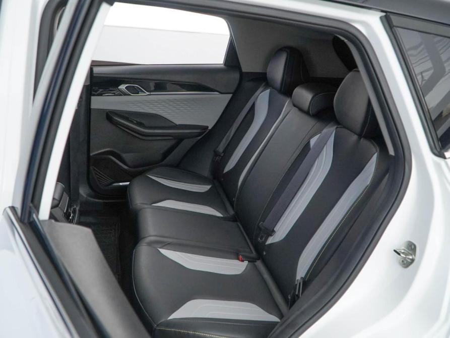 Geely Coolray I Рестайлинг Москва  - изображение 9