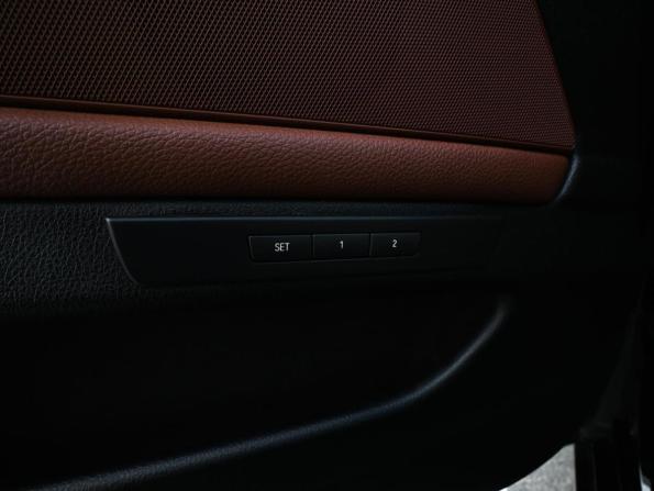 BMW 5 серии VI (F10/F11/F07) Рестайлинг с пробегом 2016 года, цена 2 679 000 рублей, 112300 км, седан, Автокод Объявления