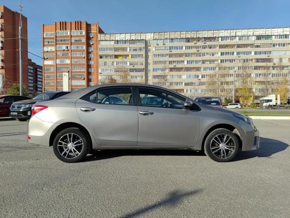 Toyota Corolla XI (E160 E170 E180) с пробегом 2014 года, цена 1 215 000 рублей, 130989 км, седан, Автокод Объявления