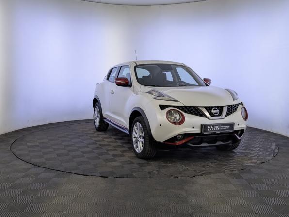Nissan Juke I Рестайлинг с пробегом 2015 года, цена 1 375 000 рублей, 107987 км, внедорожник, Автокод Объявления