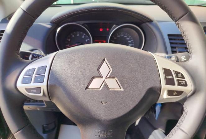 Mitsubishi Outlander II Рестайлинг с пробегом 2012 года, цена 1 250 000 рублей, 161229 км, внедорожник, Автокод Объявления