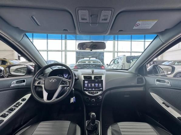 Hyundai Solaris I с пробегом 2014 года, цена 949 000 рублей, 145000 км, седан, Автокод Объявления