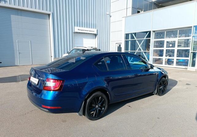 Skoda Octavia III (A7) Рестайлинг с пробегом 2017 года, цена 1 965 000 рублей, 160915 км, лифтбек, Автокод Объявления