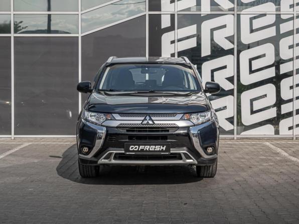 Mitsubishi Outlander III Рестайлинг 3 с пробегом 2020 года, цена 2 200 000 рублей, 112175 км, внедорожник, Автокод Объявления