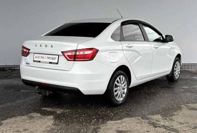 Lada (ВАЗ) Vesta I с пробегом 2022 года, цена 985 000 рублей, 98260 км, седан, Автокод Объявления