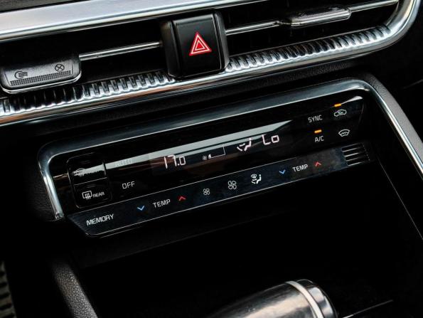 Kia K5 III с пробегом 2020 года, цена 2 855 000 рублей, 67618 км, седан, Автокод Объявления