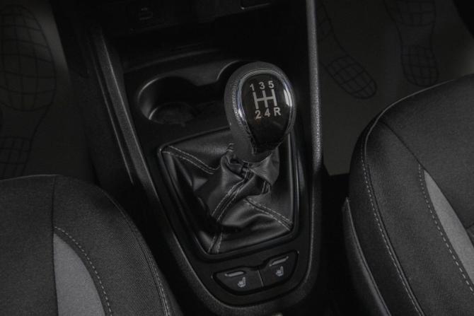 Lada (ВАЗ) Vesta I с пробегом 2023 года, цена 1 339 000 рублей, 30000 км, седан, Автокод Объявления