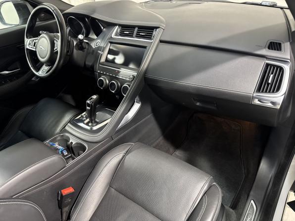 Jaguar E-Pace I с пробегом 2018 года, цена 2 499 800 рублей, 110000 км, внедорожник, Автокод Объявления