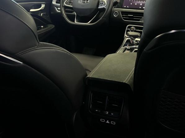 Geely Tugella I с пробегом 2021 года, цена 2 670 000 рублей, 97788 км, внедорожник, Автокод Объявления