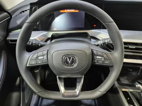 Changan CS35 Plus I Рестайлинг с пробегом 2024 года, цена 1 999 000 рублей, 5474 км, внедорожник, Автокод Объявления