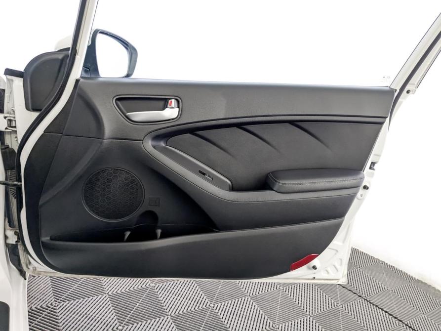 Kia Cerato III Рестайлинг (Classic) Москва  - изображение 23
