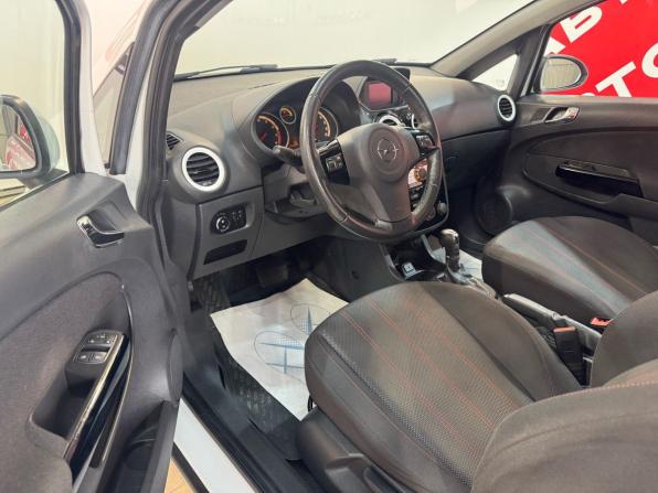 Opel Corsa D Рестайлинг II с пробегом 2011 года, цена 729 000 рублей, 174346 км, хэтчбек, Автокод Объявления