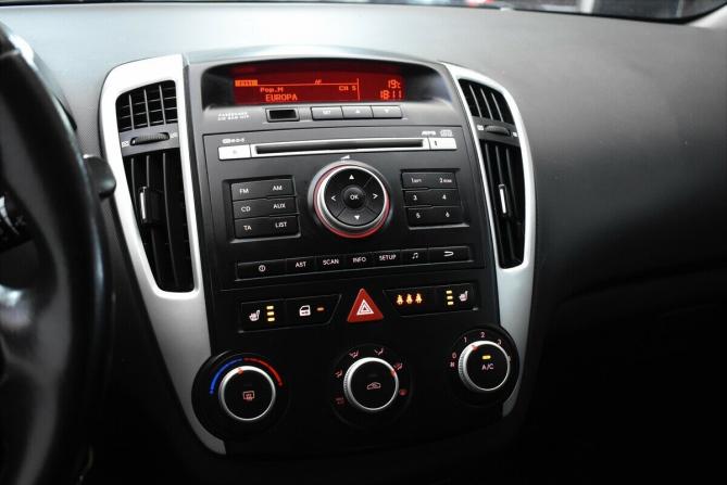 Kia Ceed I Рестайлинг с пробегом 2010 года, цена 780 000 рублей, 198070 км, универсал, Автокод Объявления