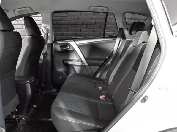 Toyota RAV4 IV (XA40) с пробегом 2015 года, цена 1 690 000 рублей, 250572 км, внедорожник, Автокод Объявления