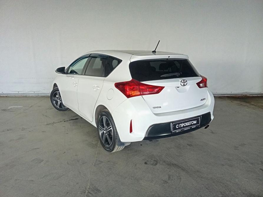 Toyota Auris II Москва  - изображение 4