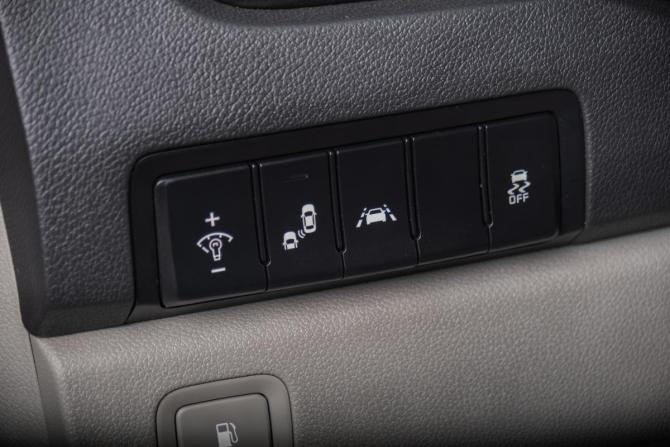 Kia Carnival III с пробегом 2019 года, цена 2 949 000 рублей, 98000 км, минивэн, Автокод Объявления