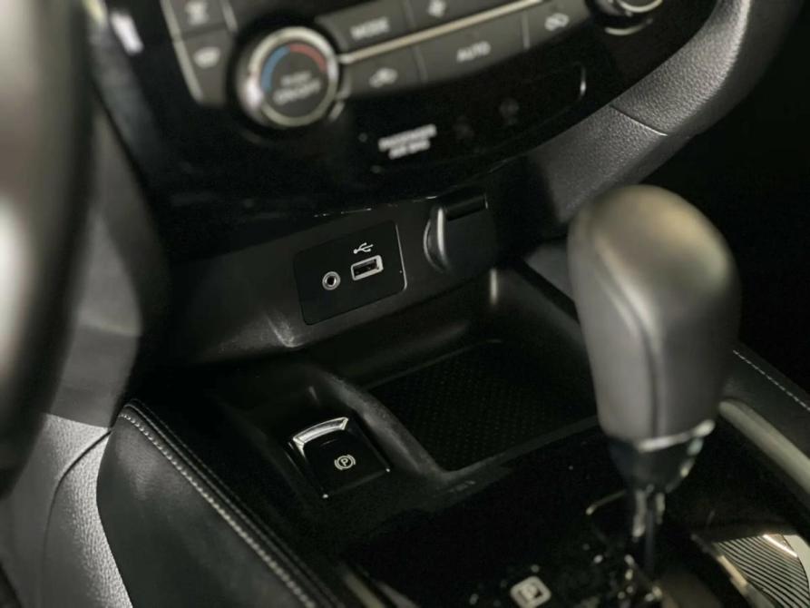 Nissan X-Trail III Рестайлинг Екатеринбург  - изображение 19