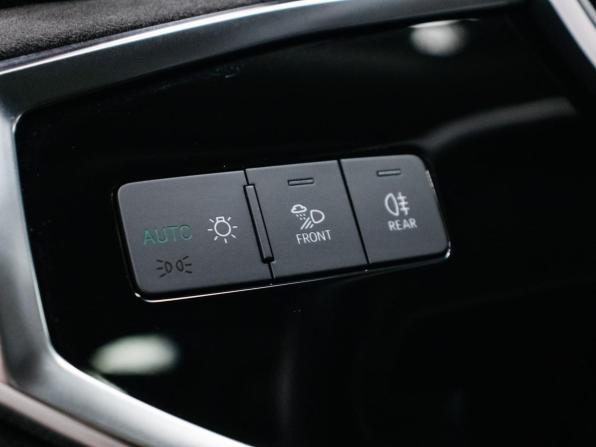 Audi Q3 II (F3) с пробегом 2021 года, цена 4 145 000 рублей, 18805 км, внедорожник, Автокод Объявления