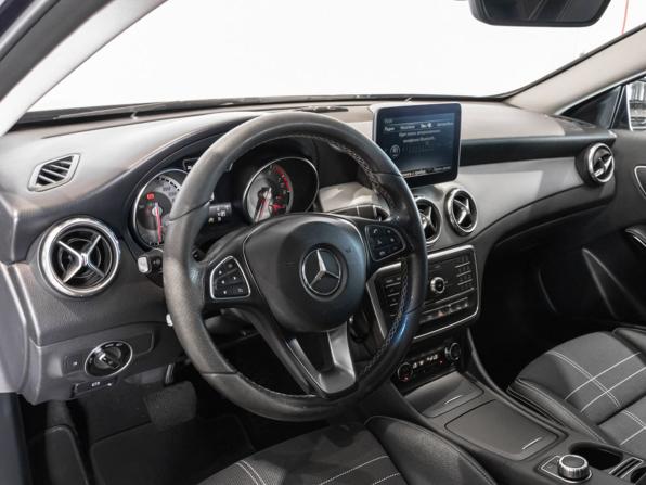 Mercedes-Benz GLA I (X156) с пробегом 2016 года, цена 1 950 000 рублей, 137768 км, внедорожник, Автокод Объявления