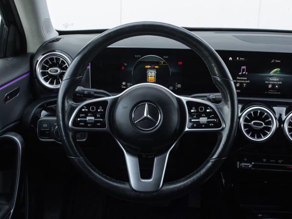 Mercedes-Benz A-Класс IV (W177) с пробегом 2018 года, цена 2 160 000 рублей, 115180 км, хэтчбек, Автокод Объявления