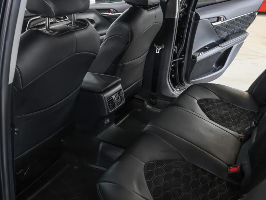 Toyota Camry VIII (XV70) Москва  - изображение 9