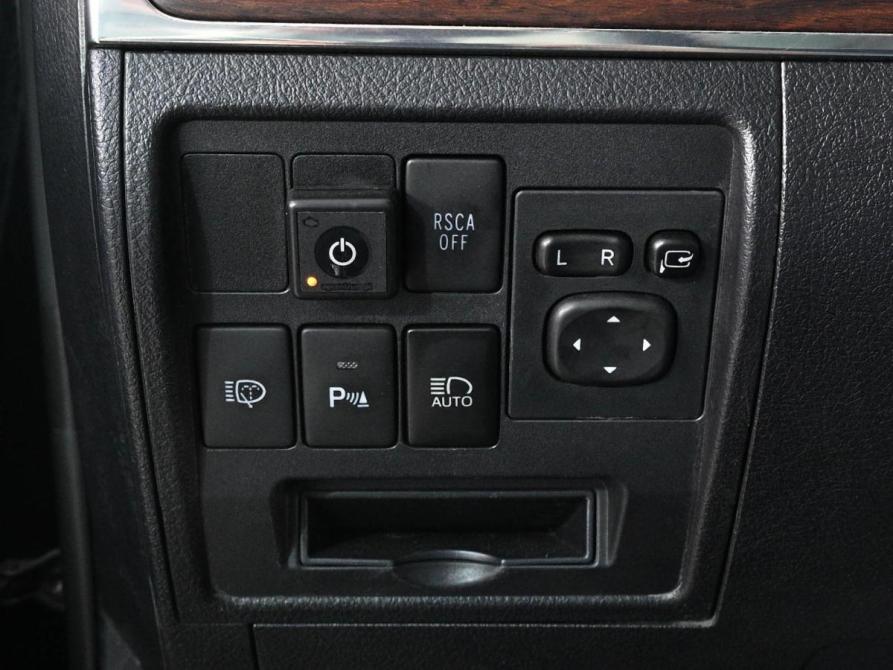 Toyota Land Cruiser 200 Series Рестайлинг 2 Ростов-на-Дону  - изображение 21