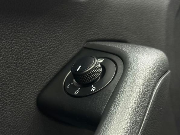 Skoda Octavia III (A7) Рестайлинг с пробегом 2017 года, цена 1 680 000 рублей, 71300 км, лифтбек, Автокод Объявления