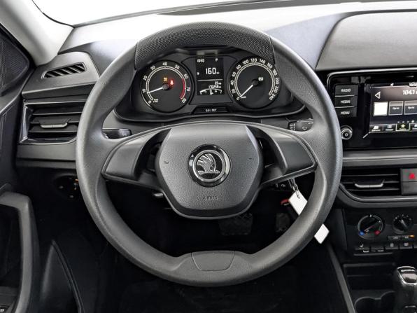 Skoda Rapid II с пробегом 2021 года, цена 1 180 000 рублей, 176257 км, лифтбек, Автокод Объявления